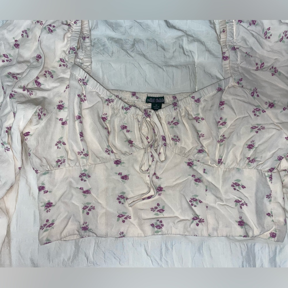 Flowy Sleeve Tie Front Crop